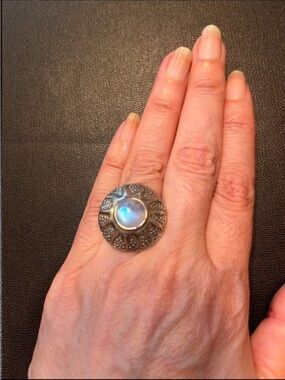 Vintage bohemian sterling silver ring with moonstone size 6.5